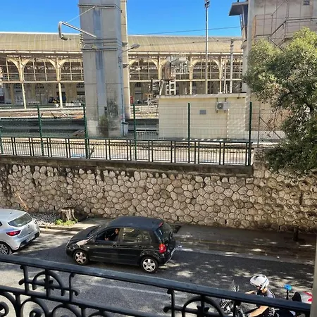 Petits Tout Equipees Gare * Nice